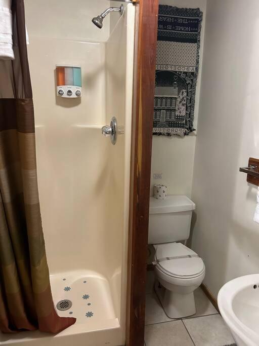 Optimum Cabin #12 With Hot Tub And Jacuzzi On Patoka Lake In Southern Indiana سيمور المظهر الخارجي الصورة